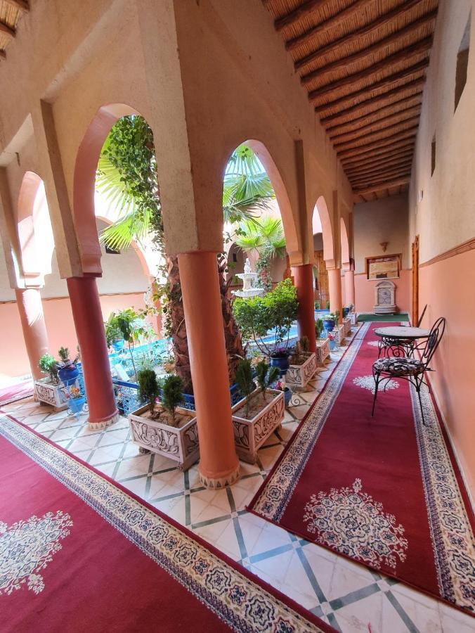 Готель Kasbah Dounia Kerrando Екстер'єр фото